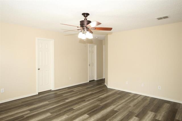 Building Photo - 1724 Rolling Brook Dr