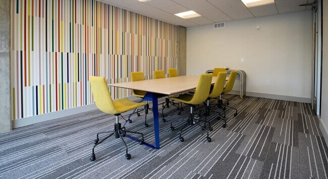 Building Photo - 601 E Pete Rose Wy