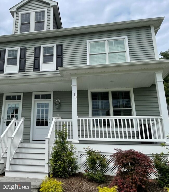Building Photo - 110 Linden Ln