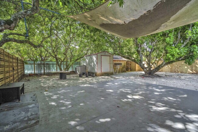 Building Photo - 15225 SW 235th St