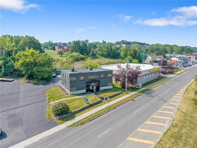 Building Photo - 2030 Erie Blvd E