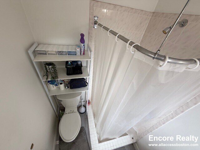 Building Photo - 38 Hemenway St