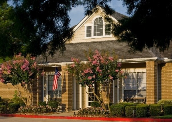 Building Photo - University Forest - Student Housing