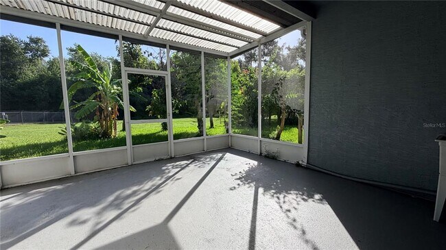 Building Photo - 4712 Mapletree Loop