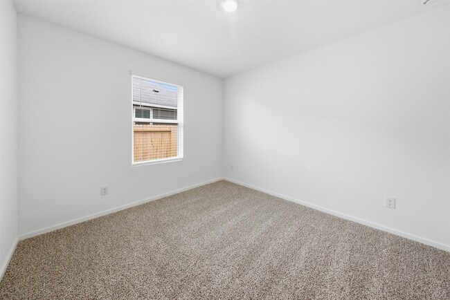 Building Photo - 40810 Hawthorne Glades St