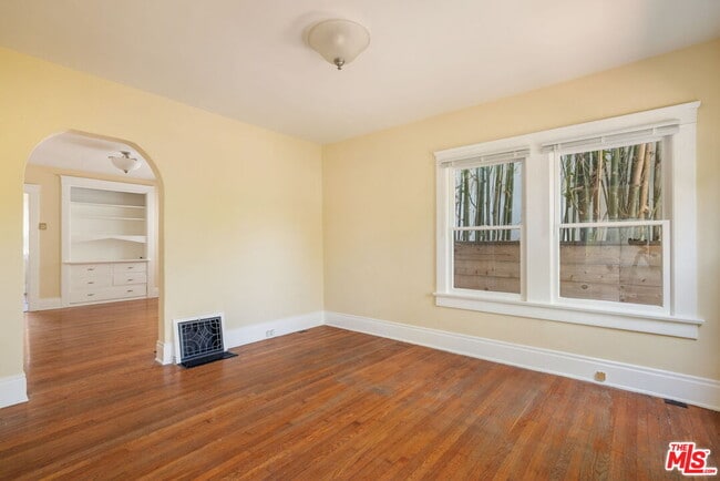 Building Photo - 532 Altair Pl
