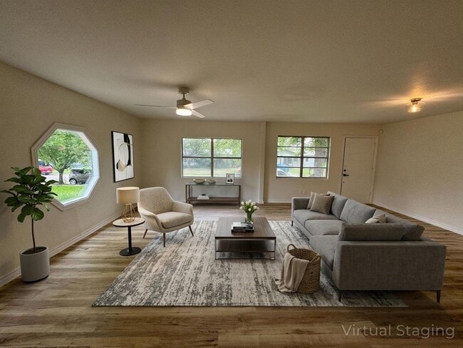 Building Photo - 3-Bedroom House for Rent in Copperas Cove