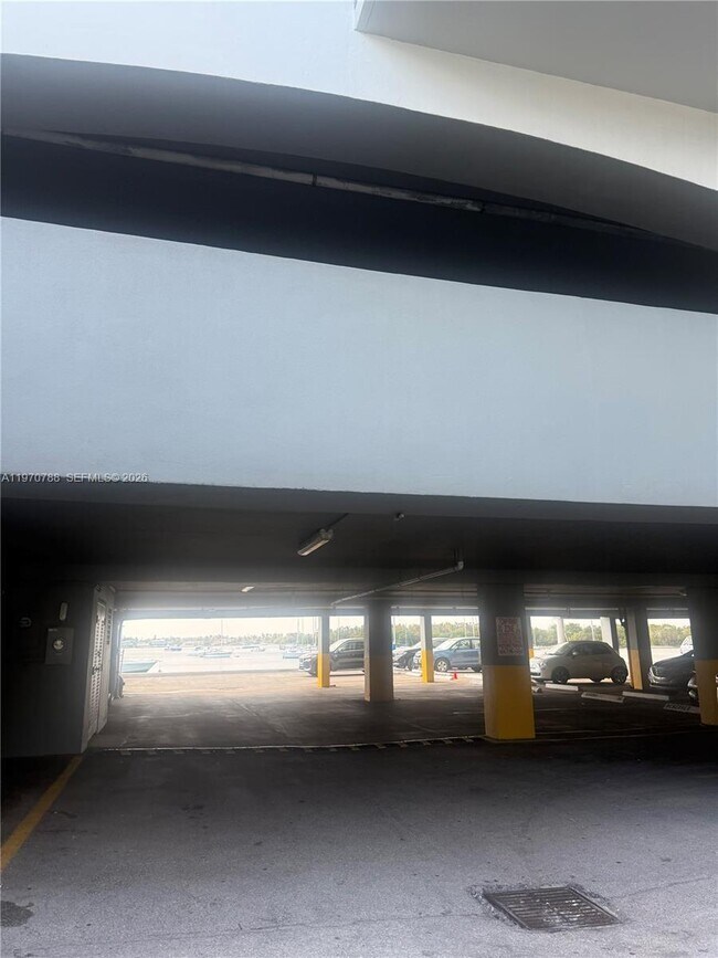 Building Photo - 7928 West Dr