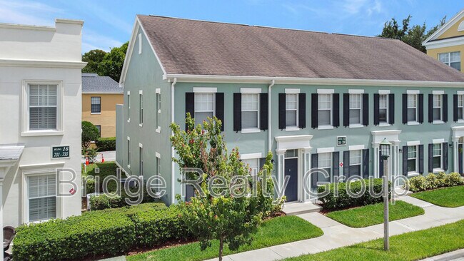 Building Photo - 735 Siena Palm Dr