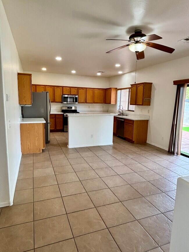 Building Photo - Fantastic 3071 square foot home in Southfork on huge 0.2 acre lot with 2 car garage, shed, 2 RV g...