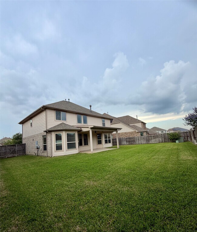 Building Photo - 17518 Cypress Hilltop Wy