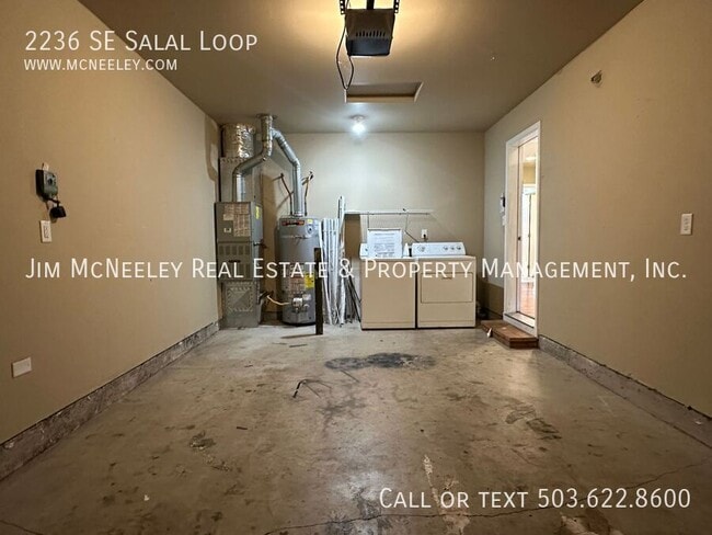 Building Photo - 2236 SE Salal Lp