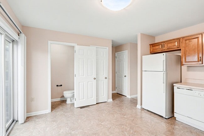 Building Photo - 812 Market St