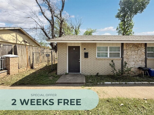 Primary Photo - 211 Skyway Dr