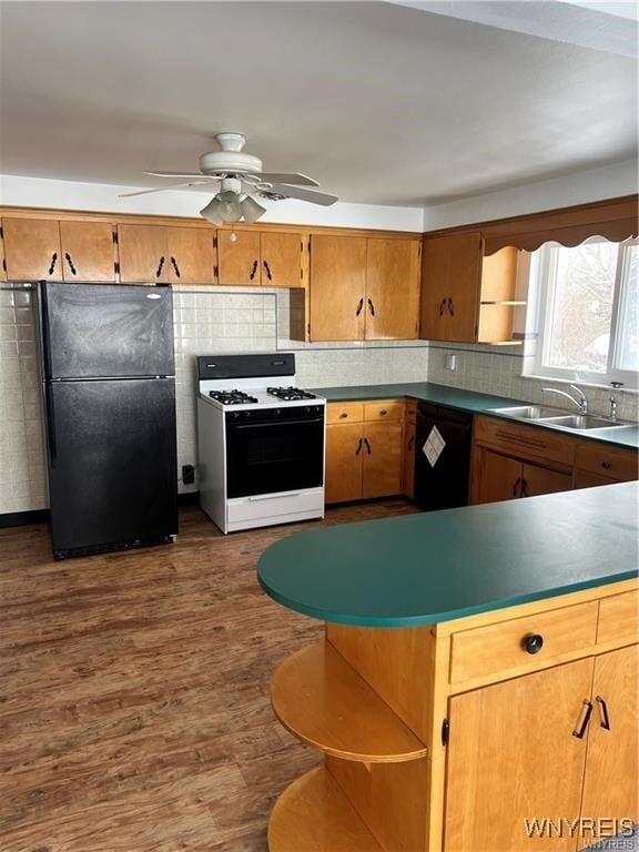 Building Photo - 49 Youngs Rd