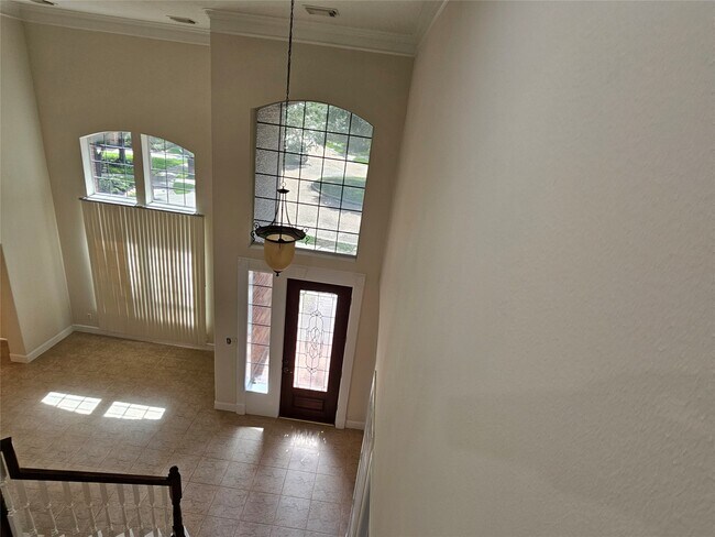 Building Photo - 12503 Rosewood Way Ln