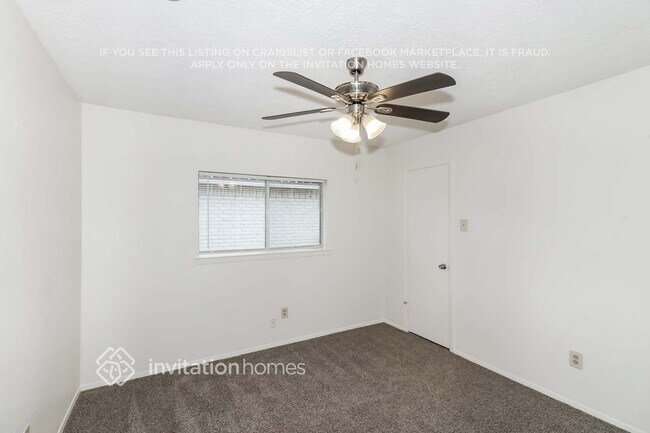 Building Photo - 17102 Stone Stile Dr