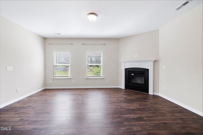 Building Photo - 6806 Shane Dr