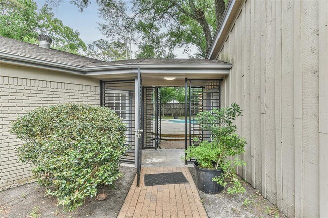 Building Photo - 12431 Broken Bough Dr