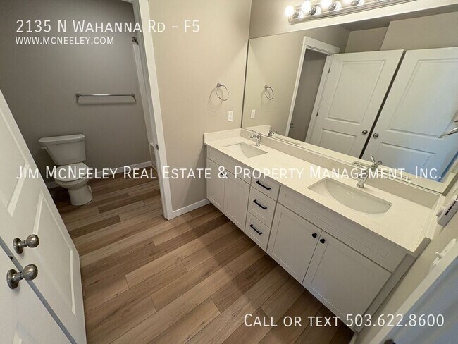 Building Photo - 2135 N Wahanna Rd