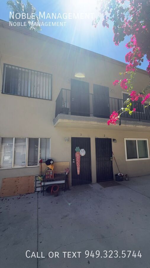 Building Photo - 3348 Santa Fe Ave