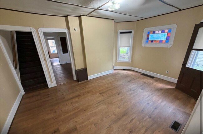 Building Photo - 511 Spaulding St