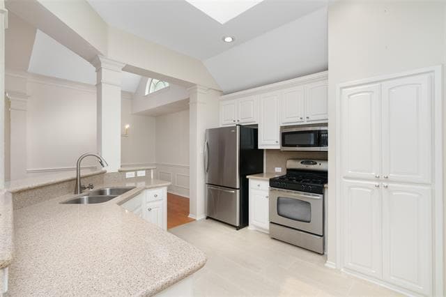 Building Photo - 4801 Rockcreek Ln