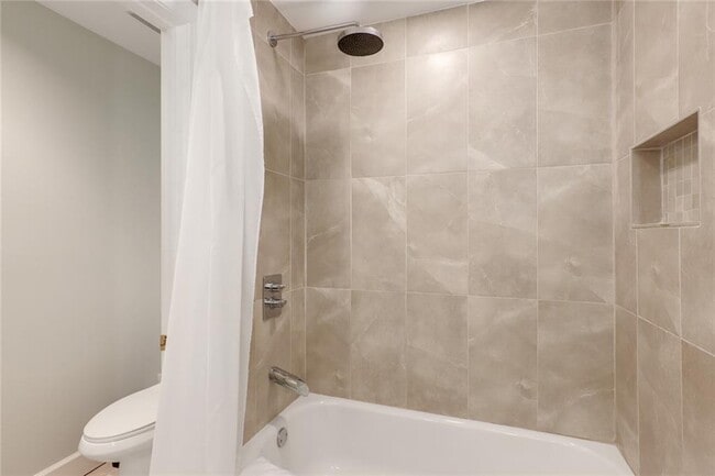 Building Photo - 1315 Stillwood Chase