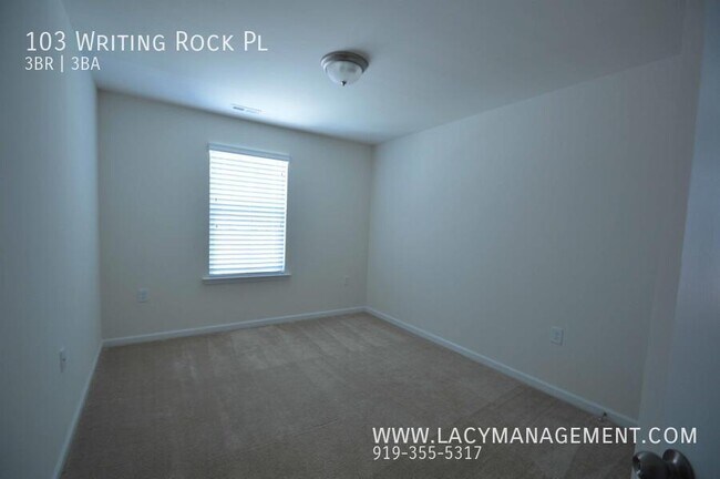 Building Photo - 103 Writing Rock Pl