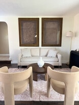 Building Photo - 32 Verlyn Ave