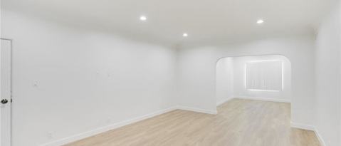 Building Photo - 622 Naranja Dr