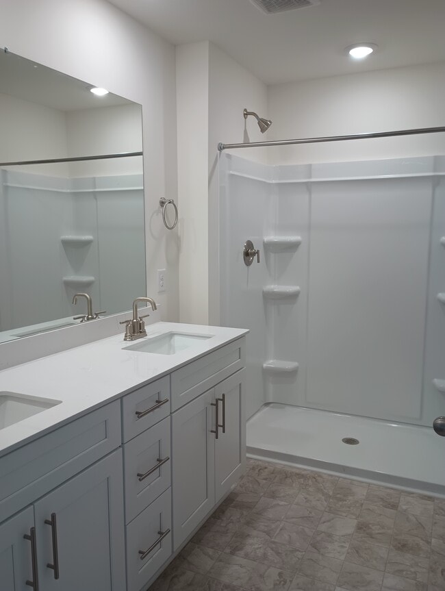 Building Photo - 1144 Aspen Ter