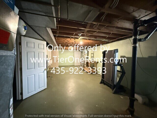 Building Photo - NO DEPOSIT option available for qualified renters