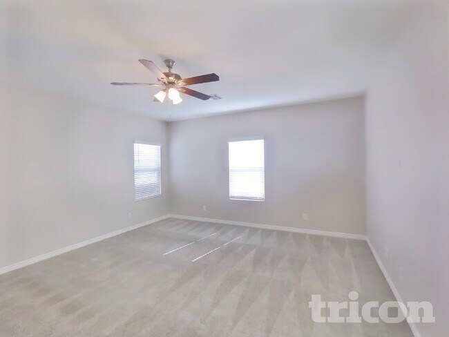 Building Photo - 6563 Smithville Ave