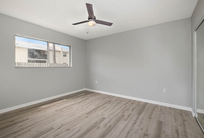 Building Photo - 629 Ridge Club Dr