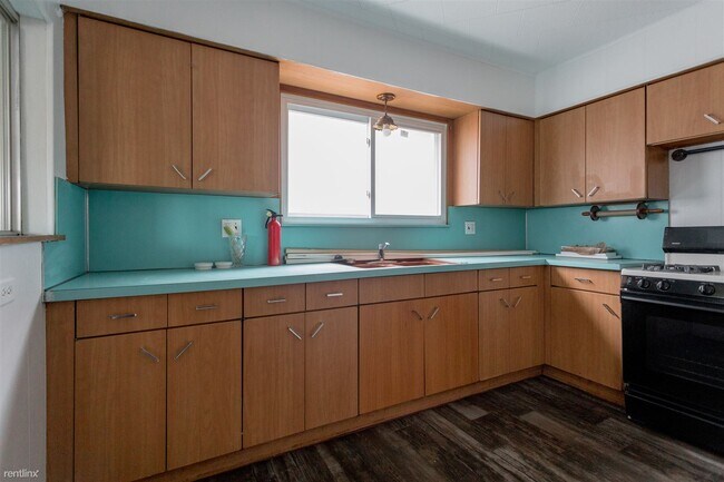 Building Photo - 2 br, 1 bath House - 3080 Goodson St Singl...