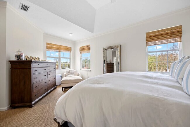 Building Photo - 3976 Ponte Vedra Blvd