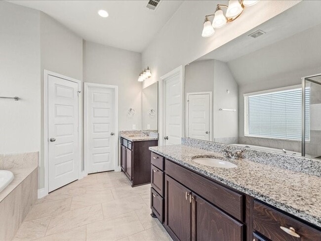 Building Photo - 2910 Angel Mist Ln