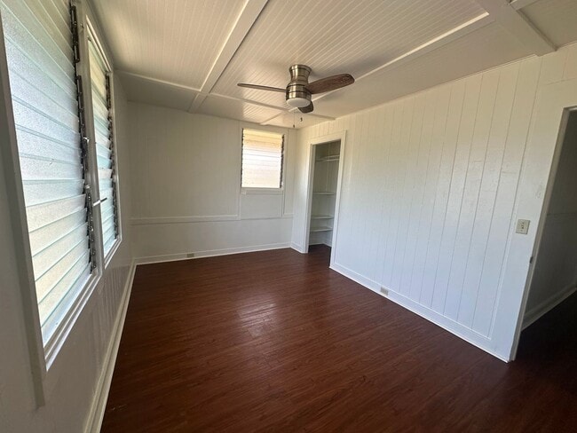 Building Photo - 84-776 Farrington Hwy