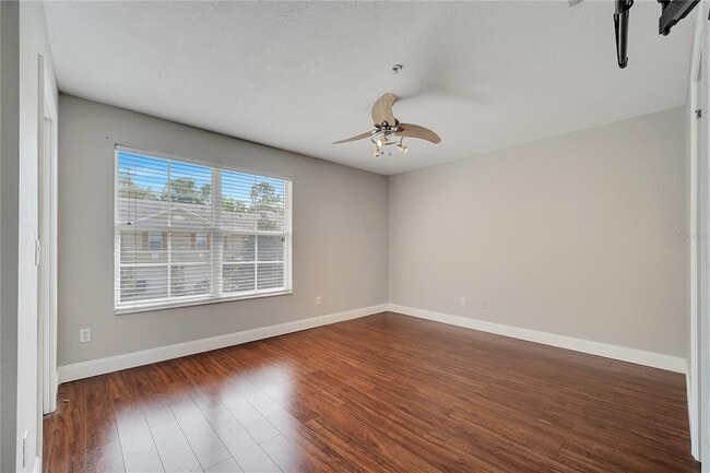 Building Photo - 200 Sterling Springs Ln