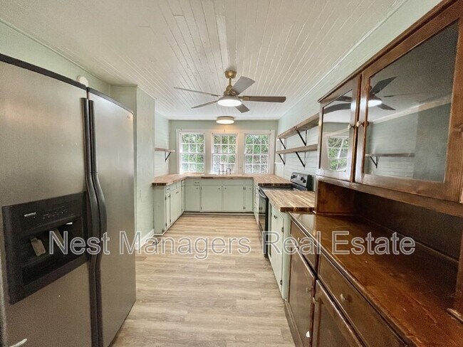 Building Photo - 146 Brewster Hussey Ln