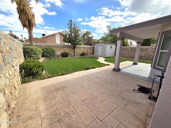Building Photo - 12640 Gilded Sun Dr
