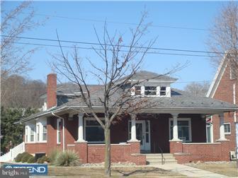 Building Photo - 505 E Lancaster Ave