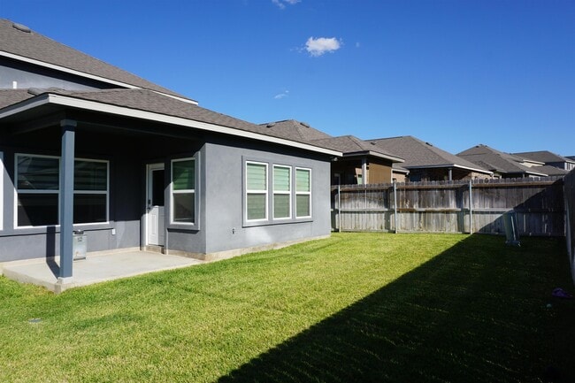 Building Photo - 1610 Alborada Dr.