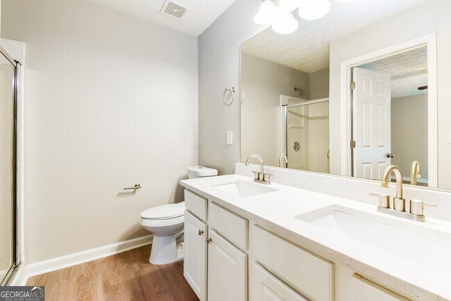 Building Photo - 1563 River Main Ct