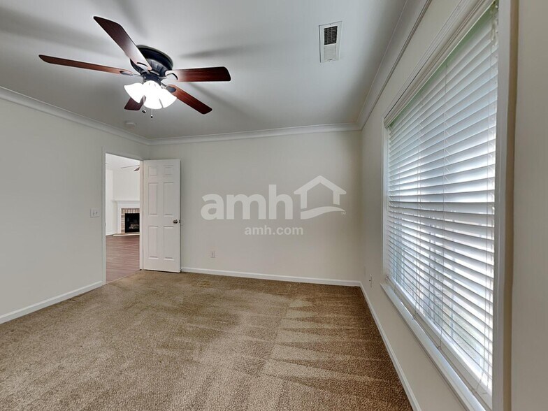 Building Photo - 5117 Oakhurst Park Ct