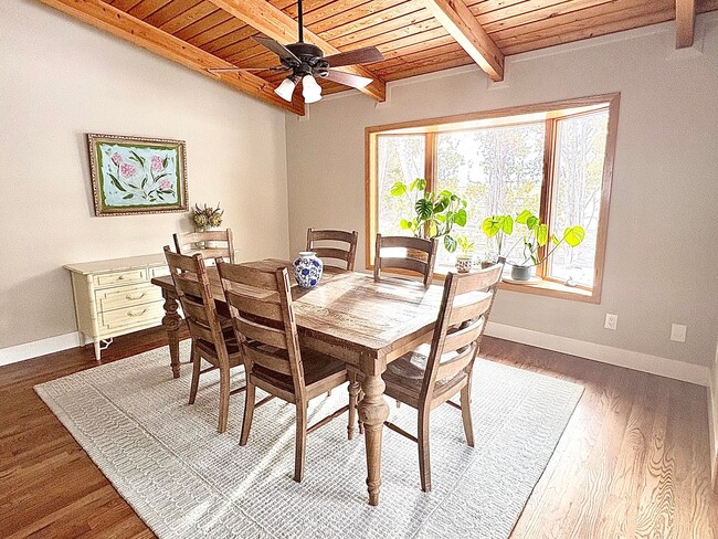 Building Photo - Beautiful West End 3-Bedroom | Fully Furnished | Utilities + WiFi Included | Hot Tub Retreat