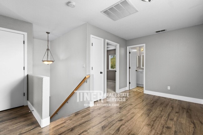 Building Photo - 1981 Amber Fields Way