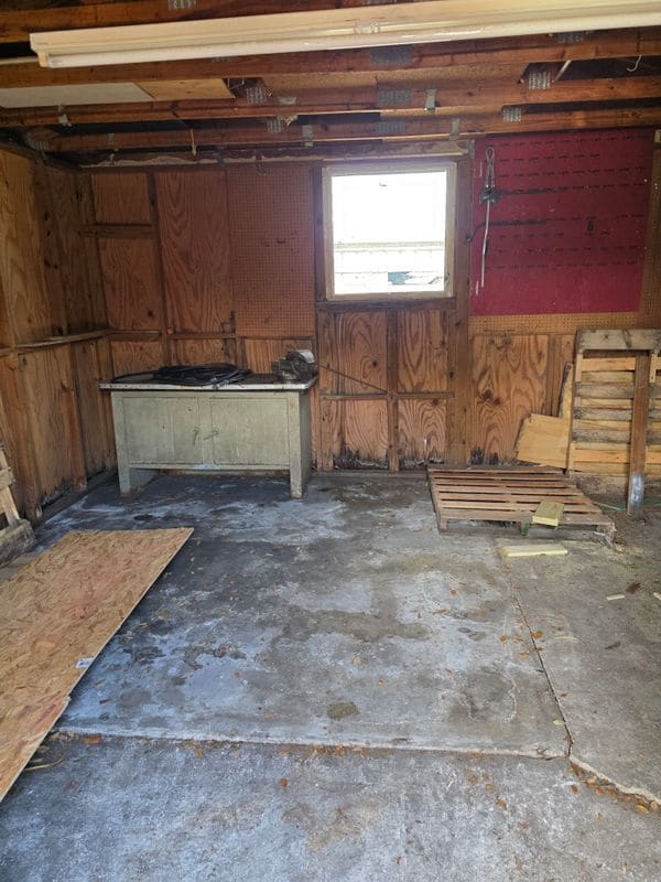 Building Photo - 2910 Zephyr Ln