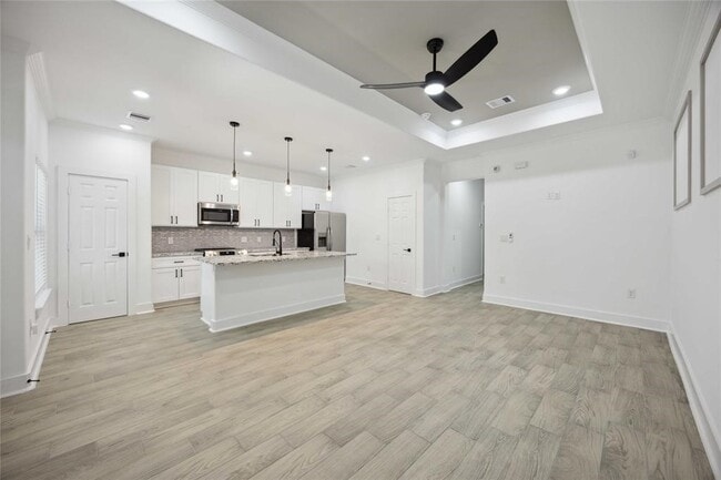 Building Photo - 7832 Booker St